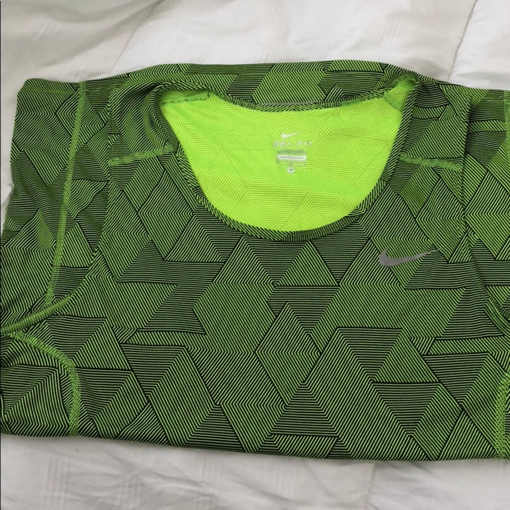 Men’s Nike drifit tank top